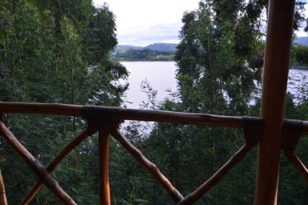 Lake Bunyonyi Eco Resort Chabahinga Стая снимка