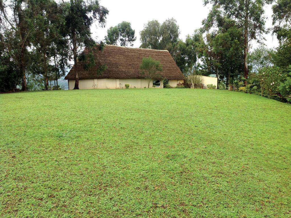 Lake Bunyonyi Eco Resort Chabahinga Екстериор снимка