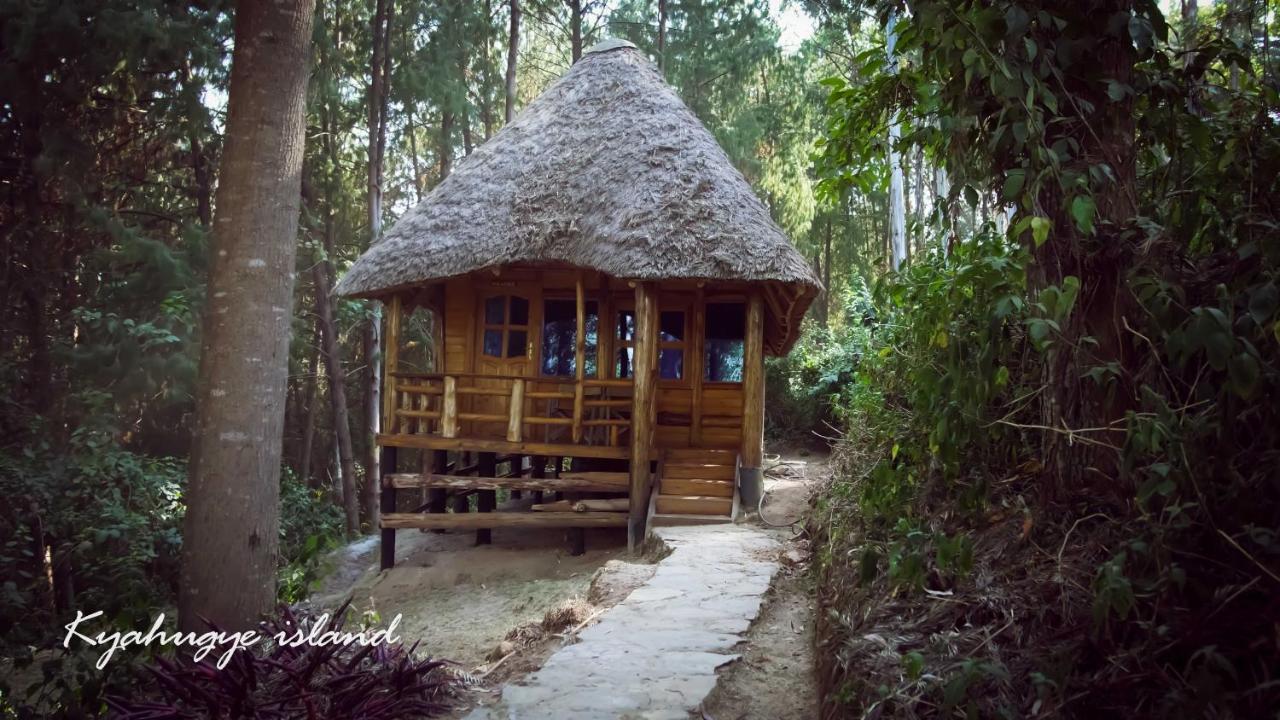 Lake Bunyonyi Eco Resort Chabahinga Екстериор снимка